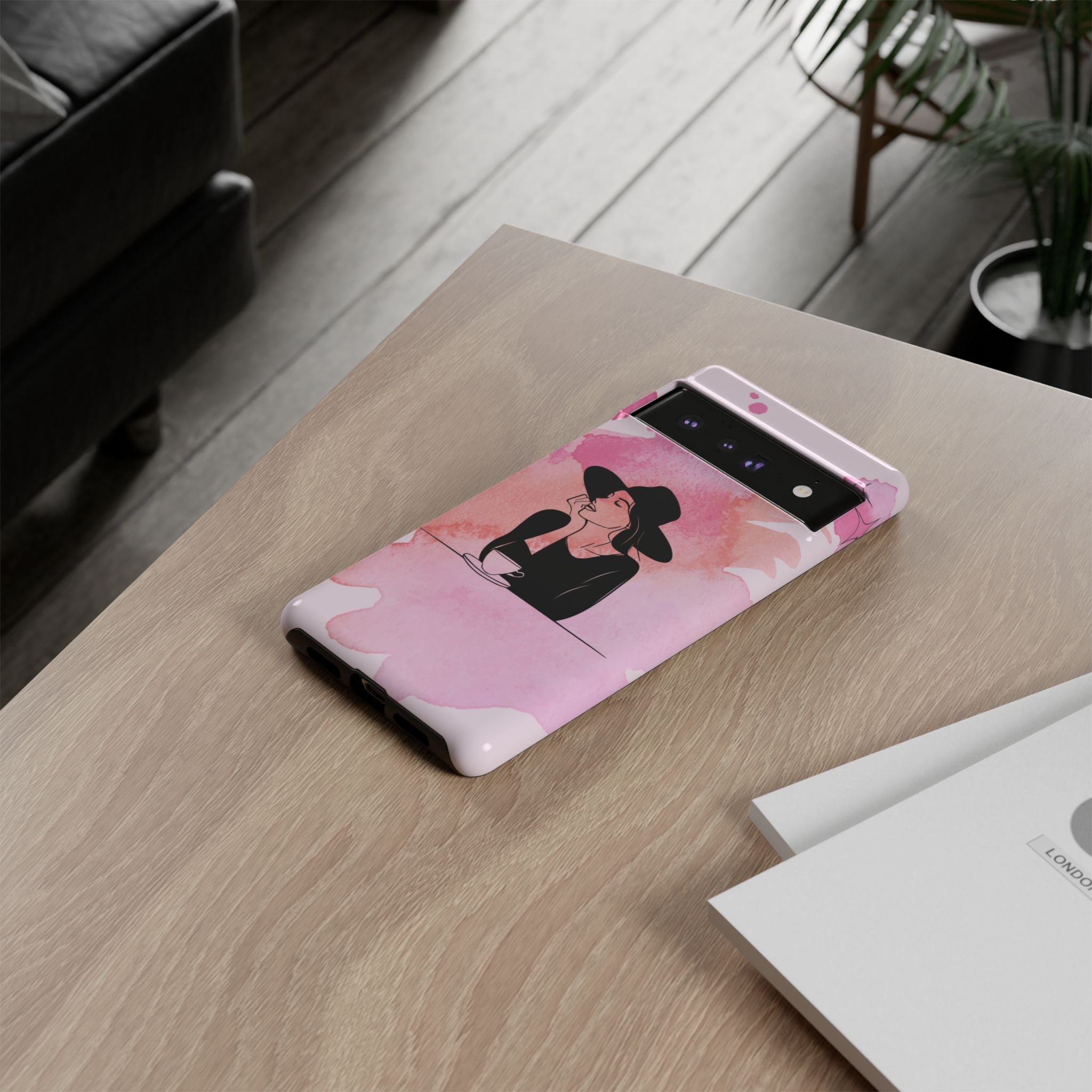 Coque de téléphone — Illustration de femme en aquarelle rose, housse de protection pour amateur de café